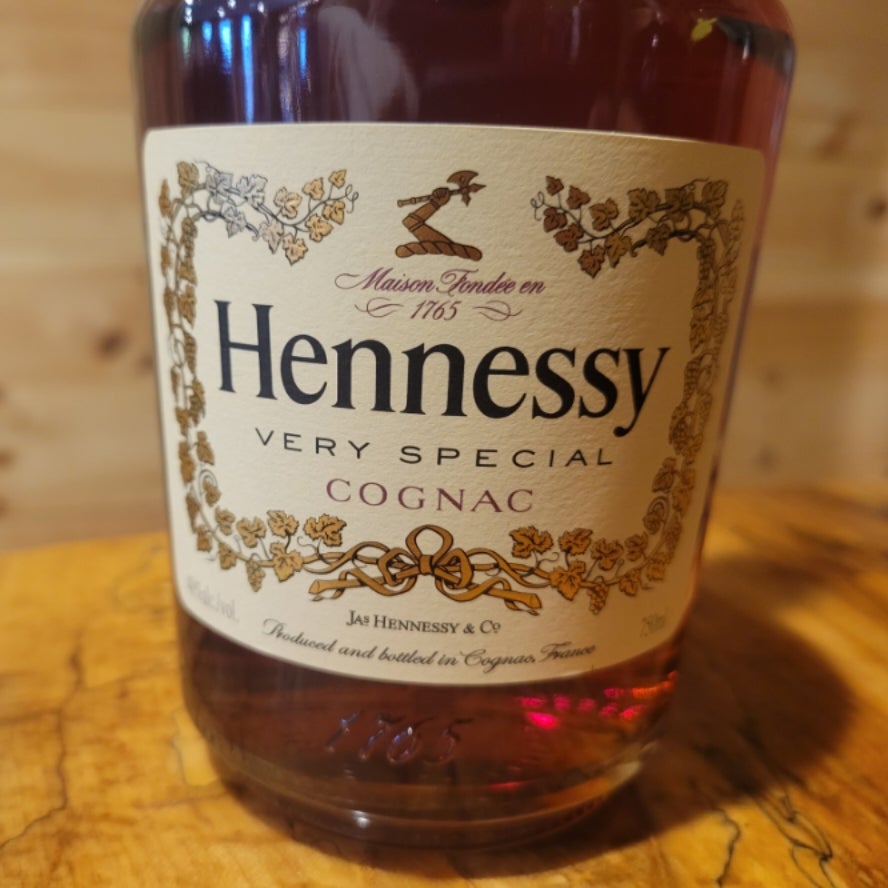 Hennessy Cognac 750mL | In The Pines, Wine & Spirits